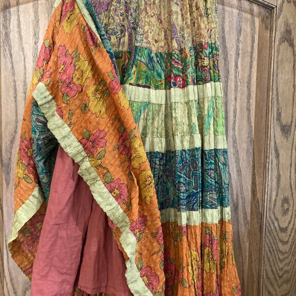 Crinkle Skirt, Long Multi-Color dominant shades Orange & Green. Anu size M, Line - Picture 6 of 6